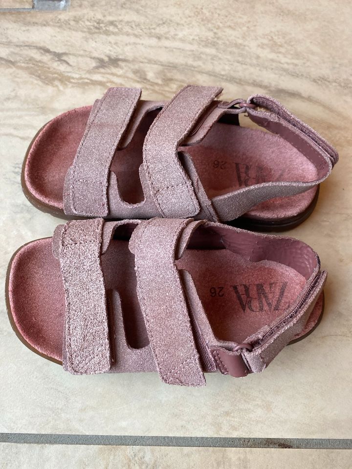 Zara rosa pink Sandalen 26 Leder in Amberg