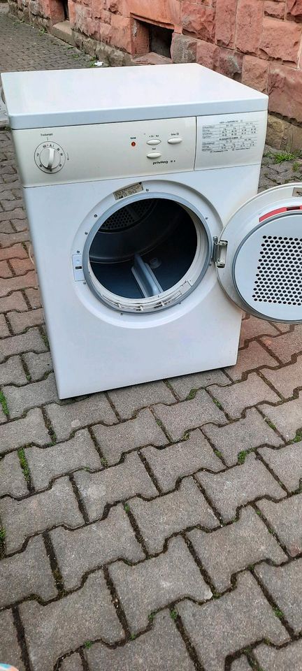 Wäsche Trockner (Privileg) in Groß-Umstadt
