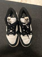Adidas Rivarly 42 2/3 Nordrhein-Westfalen - Grefrath Vorschau