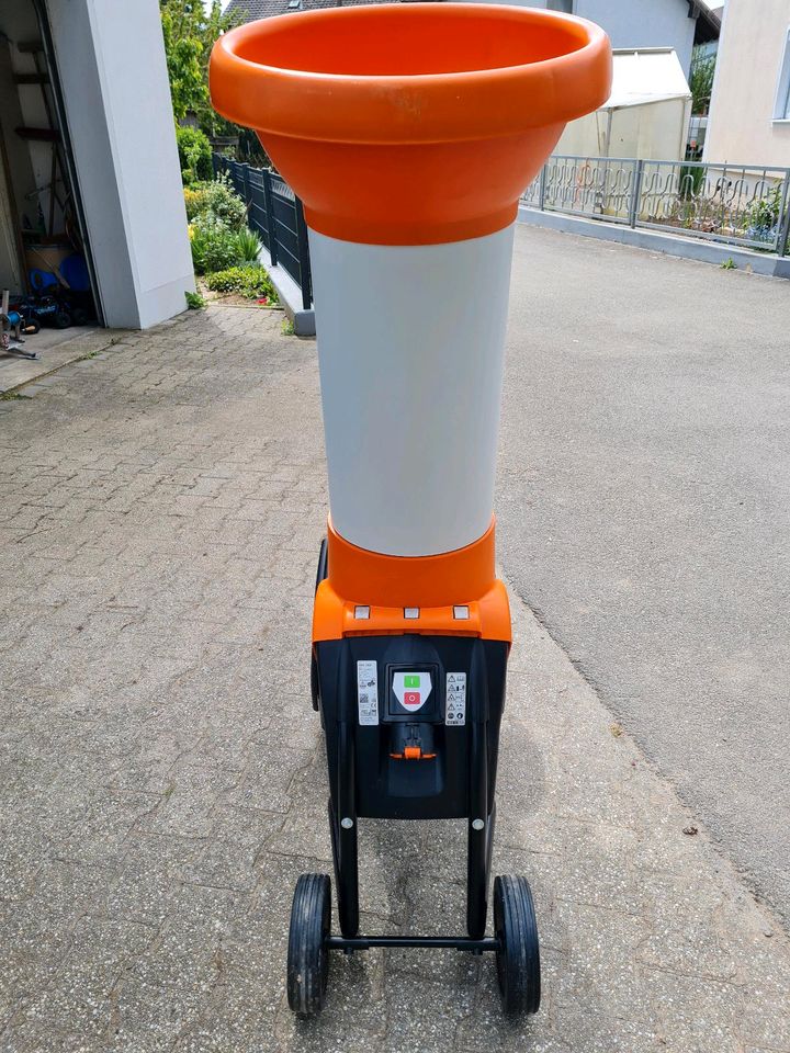 Stihl Elektro Häcksler GHE 250 S in Straubing