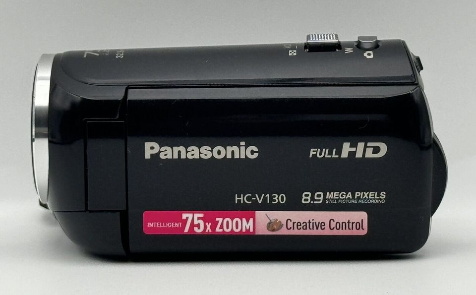 Panasonic HC-V130EG-K Full-HD Camcorder 3,6" LCD - schwarz TOP!!! in Berlin