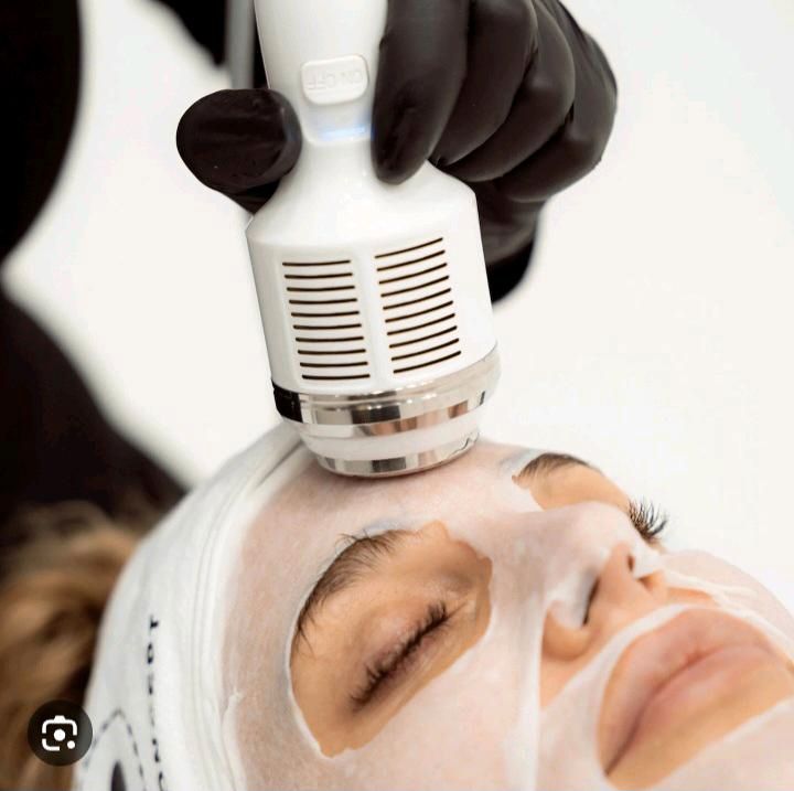 AQUA FACIAL Behandlung in Schwetzingen