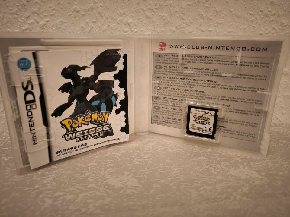 Nintendo DS Pokémon Schwarz 2 & Weisse Edition in Ettenheim