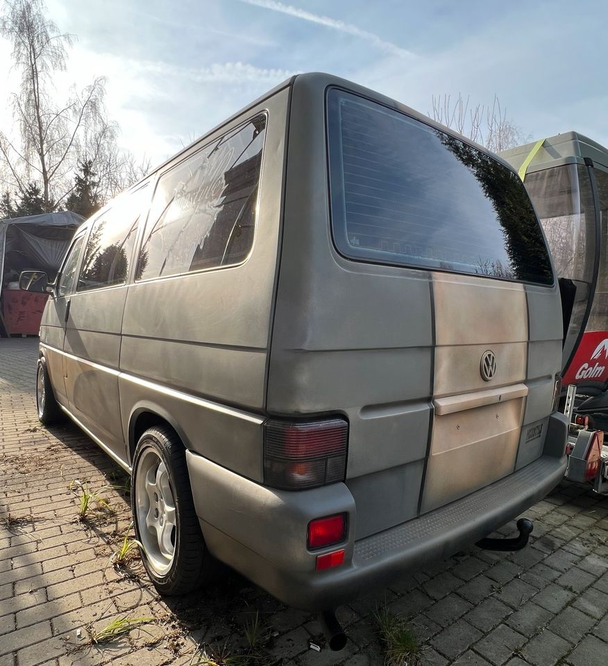 VW T4 Bulli Generalüberholter Motor, kein Rost, Tausch möglich in Essen