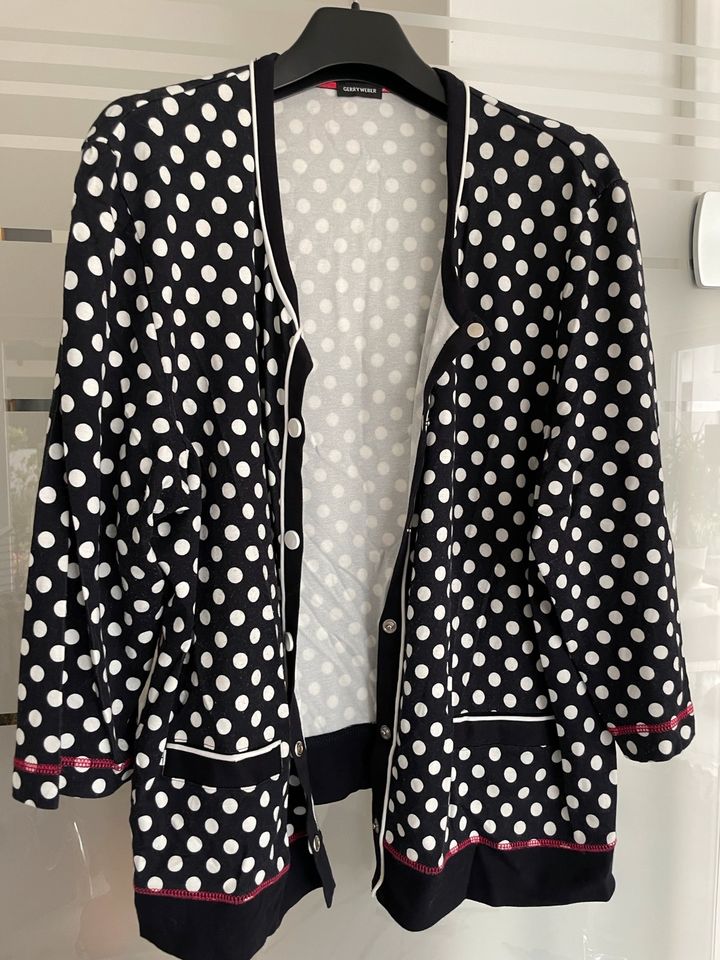 NEU OVP Luxus Gerry Weber 46 XXL Kunstpelz Jacke web-Pelz-Mantel in Dreieich