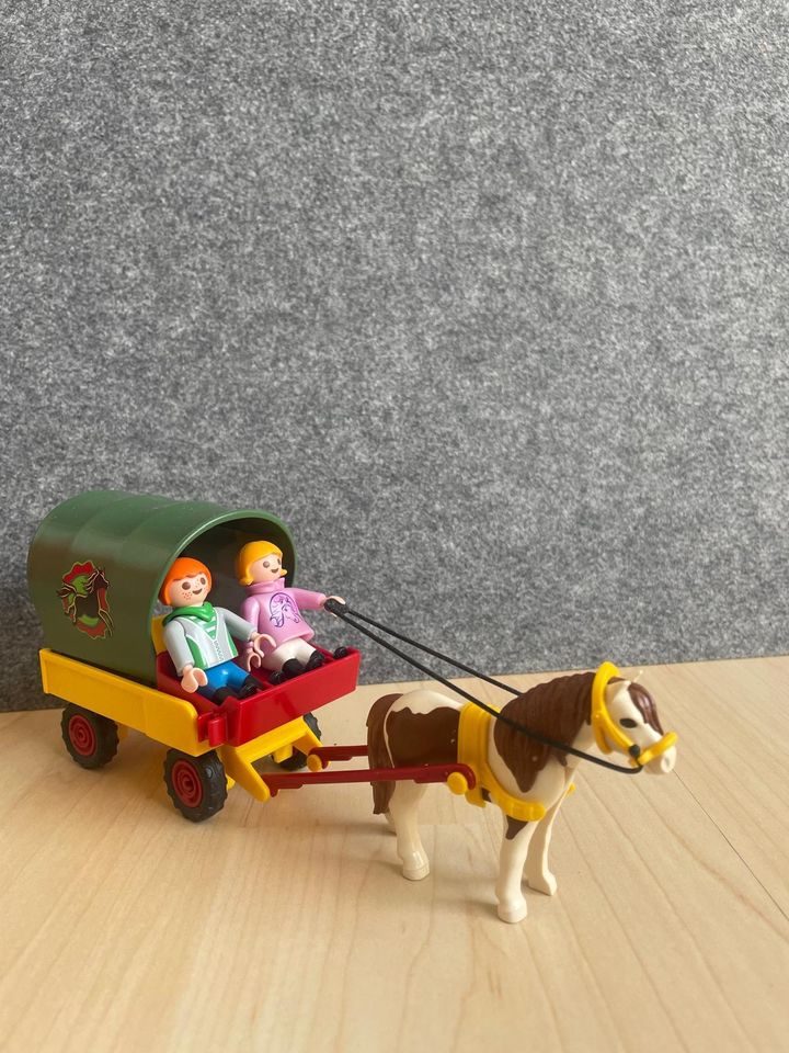 Playmobil Ponyhof 6927 mit Ponywagen 6948 in Wuppertal