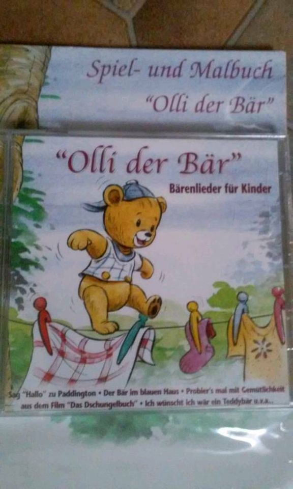 Olli der Bär Cd Bärenlieder Malbuch und Spiel in Leipzig