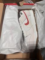 W Dunk low DO9457-100 Gr. 39,5 neu Niedersachsen - Bokensdorf Vorschau