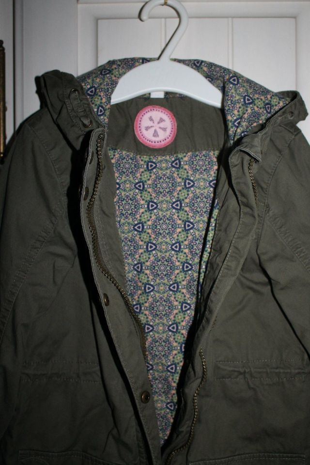 Papagino Sommerjacke Mantel Jacke Gr. 110 116 khaki grün pink Kap in Hamburg