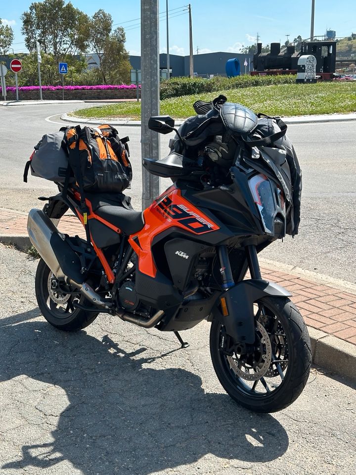 KTM 1290 Super Adventure S 2024 Modell EZ 3-24 317 km wie neu in Nordhorn