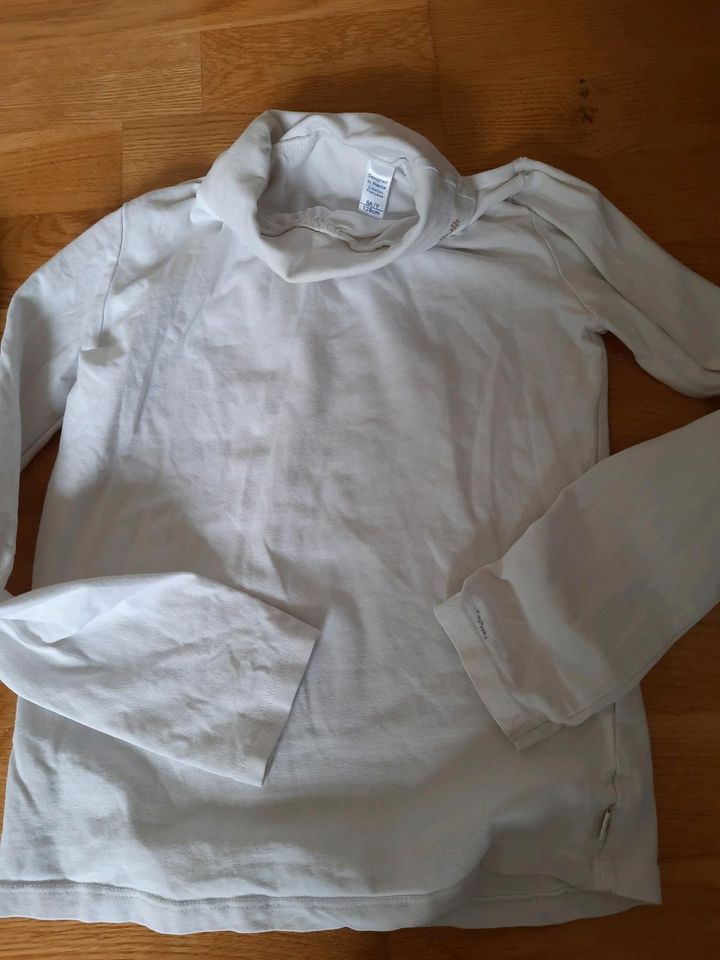 Rollkragenshirt okaidi Gr. 116 in Hannover