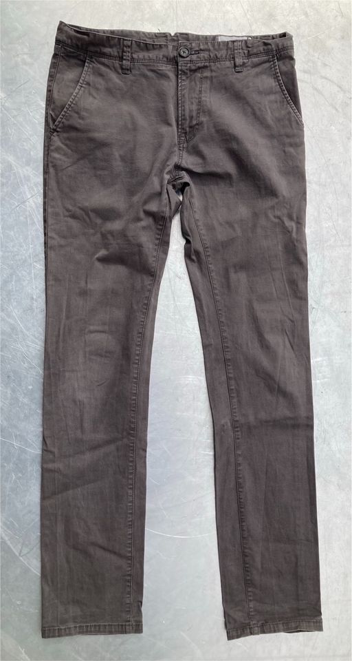 Tom Tailor Skinny Chino Herren, W32 L34, braun in Ismaning