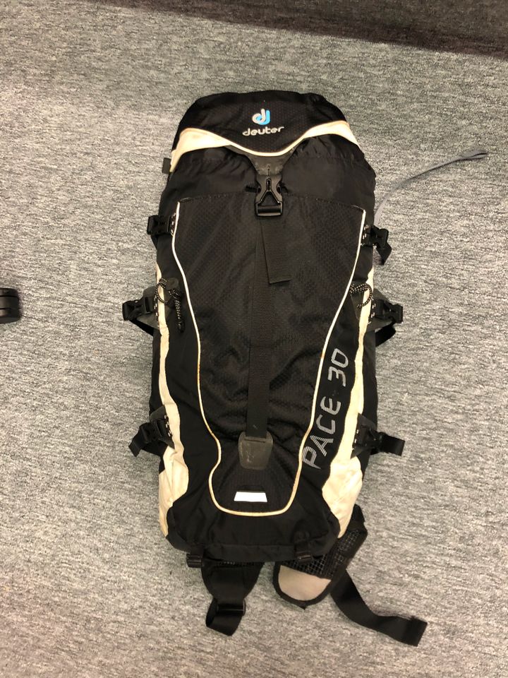 Deuter Pace 30, Rucksack, Wanderrucksack in Großhesselohe