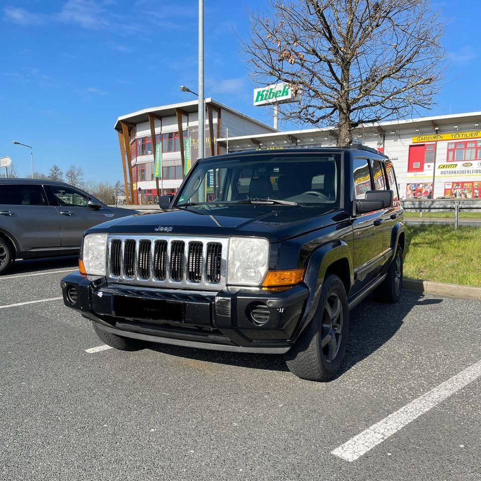 Jeep Commander 4.7l, TÜV Neu, LPG-Gasanlage in Gettorf