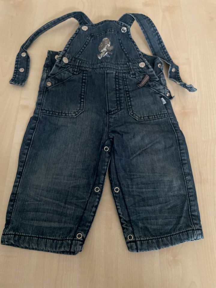 Jeans Latzhose in Größe 74 in Löhne