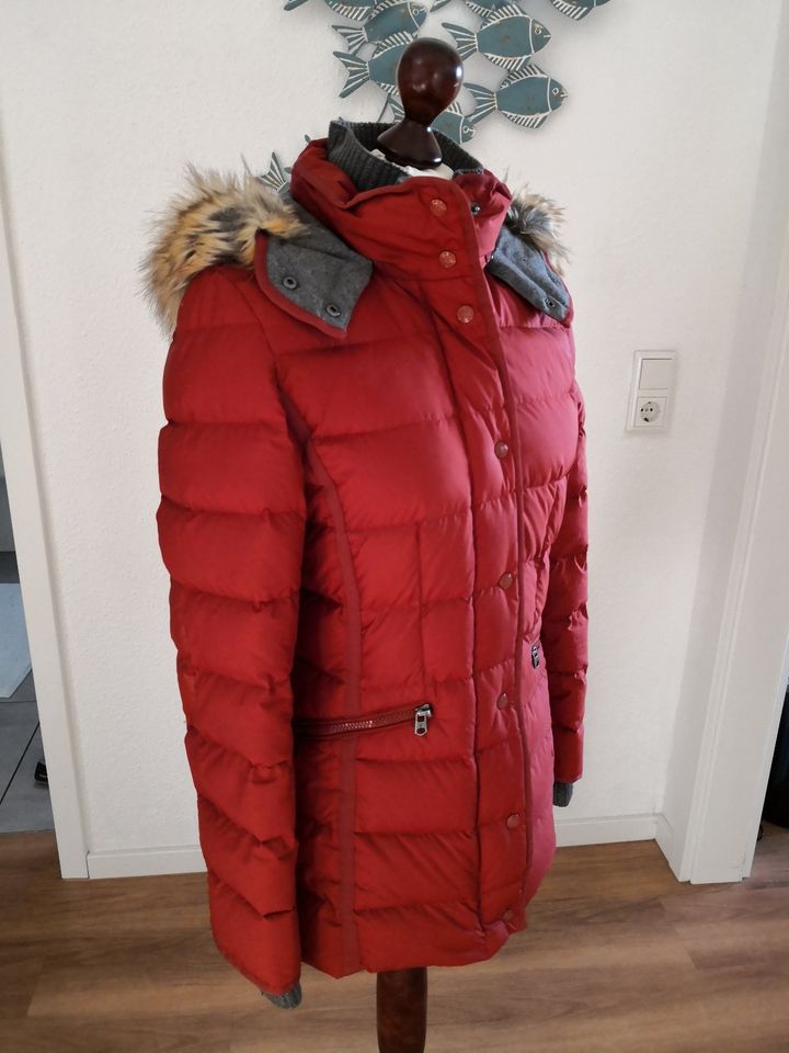 Hochwertige Daunenjacke – Marc O’Polo – karminrot – 36 – NP349EUR in Kehl