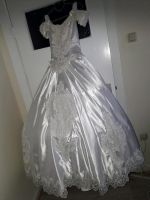 Brautkleid mit Perlen Hamburg - Harburg Vorschau