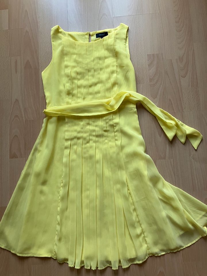 Tolles gelbes Kleid Gr 36 in Bayern - Ingolstadt | eBay Kleinanzeigen ist  jetzt Kleinanzeigen