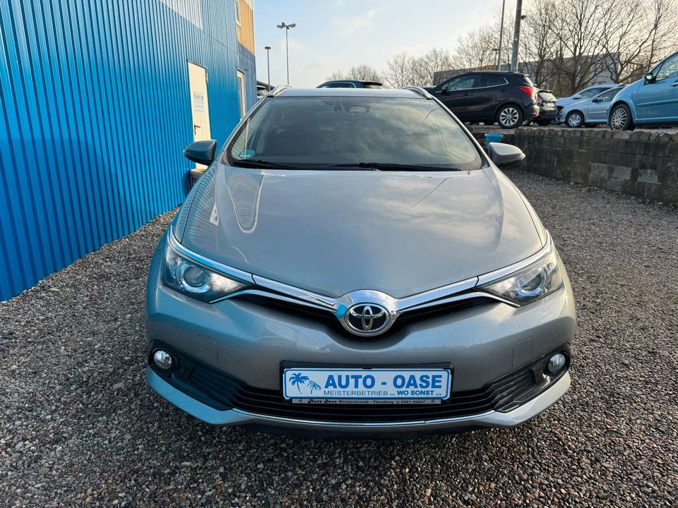 Toyota Auris Touring **Sports Edition-S+**Navi**SHZ** in Flensburg