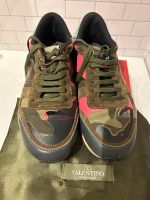 Valentino Garavani Rockstud Camouflage Sneaker Gr. 39 Düsseldorf - Oberbilk Vorschau