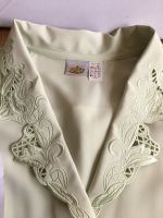 BEST Bluse m. Stickerei  Gr. 54 Angebot Frankfurt am Main - Sachsenhausen Vorschau