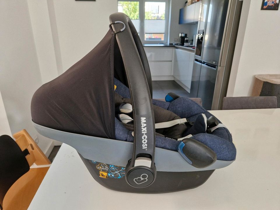 Maxi Cosi Pebble Plus in Duisburg