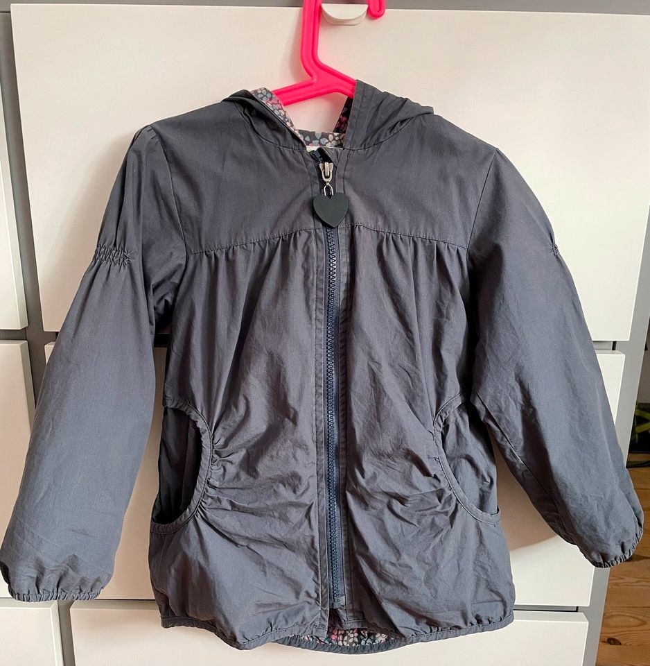 Vertbaudet Mädchen Jacke Gr.116 Frühling Sommer Übergangsjacke in Krefeld