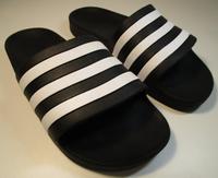 adidas Badeschuhe Gr. 42 schwarz Adiletten Pantoletten Bayern - Erding Vorschau