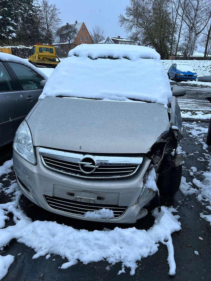 Unfallwagen, Bastlerfahrzeug in Frankfurt am Main