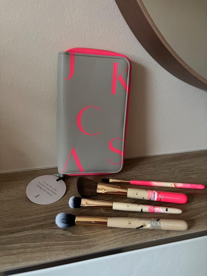 Jacks Beauty Line Beautyline Pinsel Etui Lippenpinsel Neon in Sülzetal