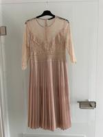 Elegantes Kleid mit Spitze beige Gr. M Bayern - Finsing Vorschau