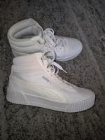 Schuhe/Sneaker Puma gr 37 Nordrhein-Westfalen - Attendorn Vorschau
