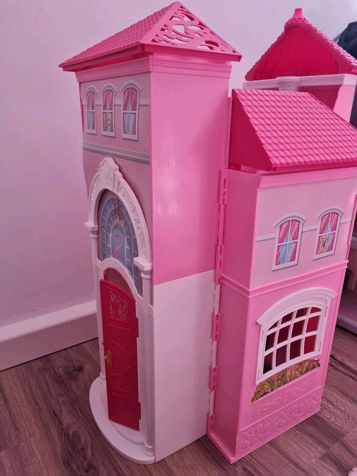 Barbie Traumvilla Haus in Engelsbrand