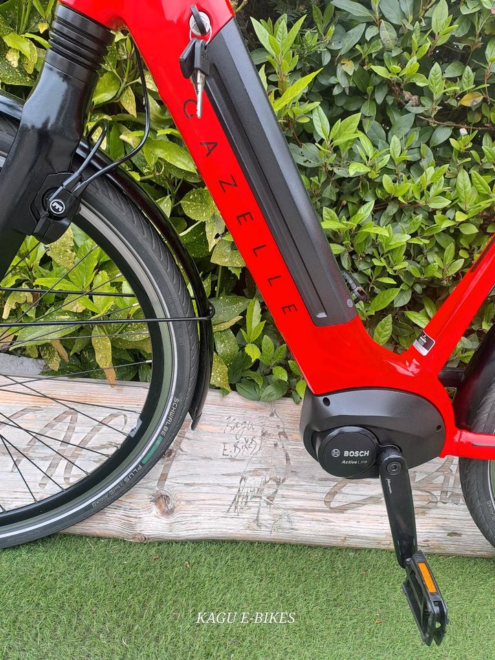 GAZELLE ULTIMATE C8+ BOSCH E-BIKE/TOP/500AKU/GARANTIE in Moormerland