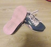 Schuhe Reebok Sportschuhe Turnschuhe Sneaker blau rosa Brandenburg - Brieselang Vorschau