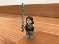 Lego Star Wars Minifigur Rey sw0866 aus Set 75216 Bayern - Forchheim Vorschau