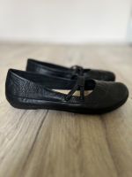 Vagabond schwarz Ballerina Samos Damen Slipper Slipon Leder Gr 41 Niedersachsen - Helvesiek Vorschau