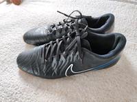 Nike JR Legend 10 Club Fußballschuhe mit Nocken Größe 44 US 10 Bayern - Mainburg Vorschau