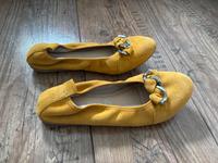 Marco Tozzi Ballerinas Leder gelb Kr. München - Feldkirchen Vorschau