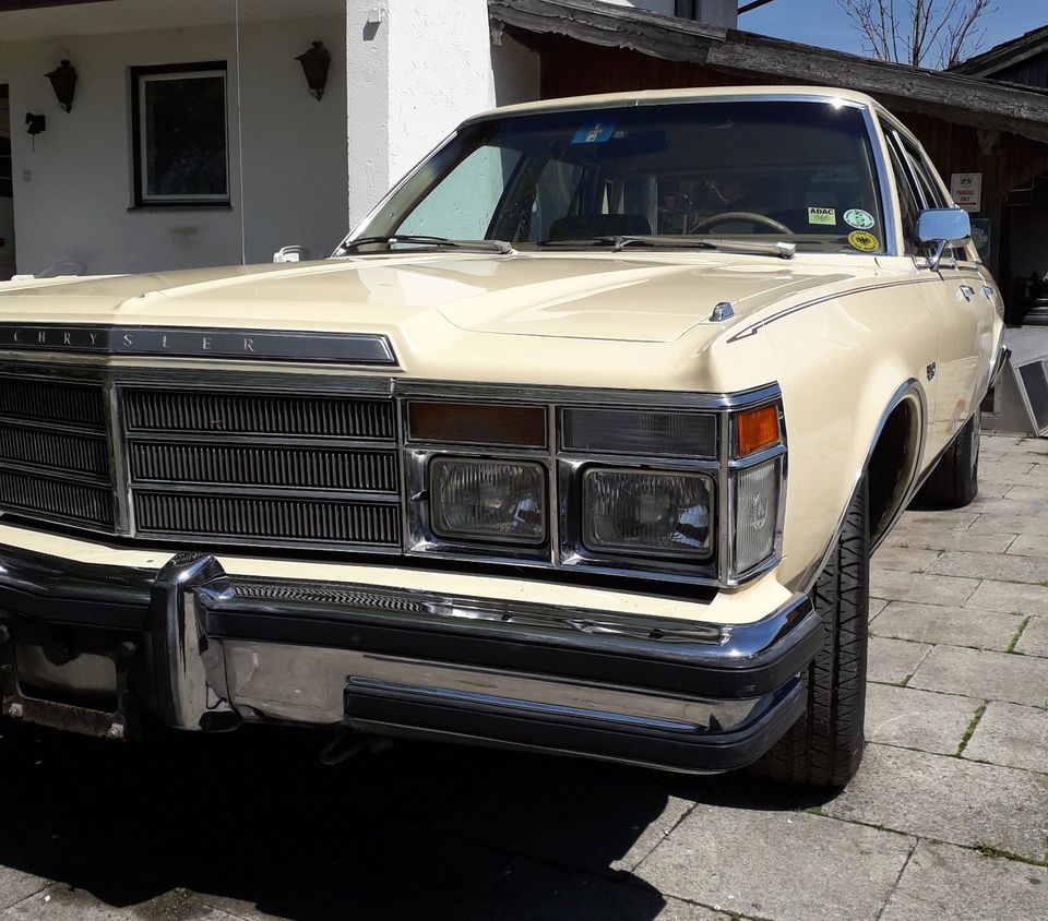 Chrysler Le Baron Bj. 79 - US Car - Mopar - V8 in Frauenneuharting