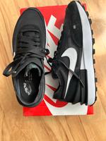 Nike Waffle Sneaker Turnschuhe Gr.39 UK:5,5 Schwarz wie neu Rheinland-Pfalz - Hachenburg Vorschau