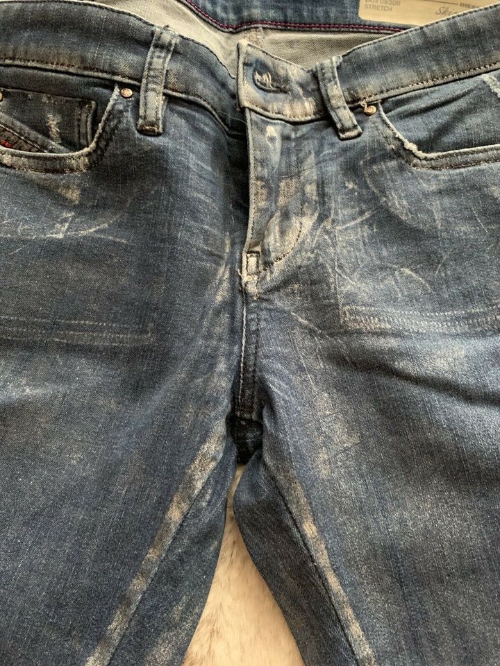 Diesel Jeans Gr. 27 Inch Super Slim Skinny in München