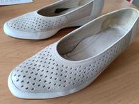 Damenschuhe weiß Größe 41 in gutem Zustand Wandsbek - Hamburg Bramfeld Vorschau