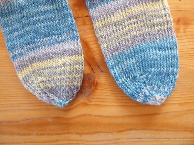 **NEU** Gestrickte Merino Wollsocken gr. 32 33 Ideales Geschenk in Oberammergau