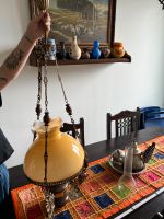 Antique Victorian hanging oil lamp, electric Berlin - Lichtenberg Vorschau