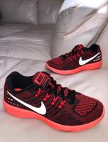 Tolle NIKE Running Sneakers Sportschuhe 38,5  w.NEU NP 120 € Bayern - Poing Vorschau