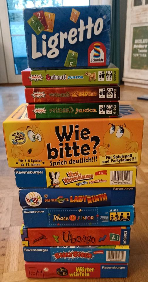 Gesellschaftsspiele: Qwirkle, Villainous, Superhelden, Wizard ... in Neuenhagen