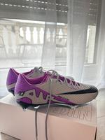 Fußballschuhe Nike Neuwertig - 42,5 Hessen - Büttelborn Vorschau