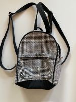 Rucksack klein H&M kariert/schwarz Niedersachsen - Lüneburg Vorschau