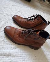 Bugatti Herren Stiefel Boots Braun 45 Zustand Aktzeptabel München - Pasing-Obermenzing Vorschau